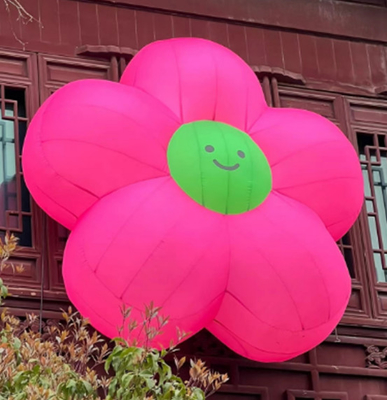 Seven Clouds Inflatable Flower Air Model Customized Shopping Mall Beauty Display Climbing Wall Decoration