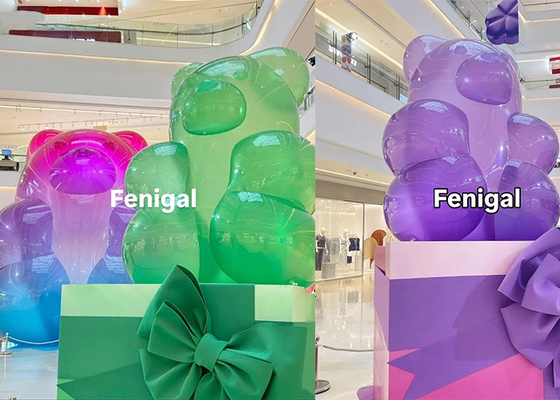 Orso gonfiabile in PVC sfumato da 1,8 m x 2 m di altezza per la decorazione di centri commerciali e piscine