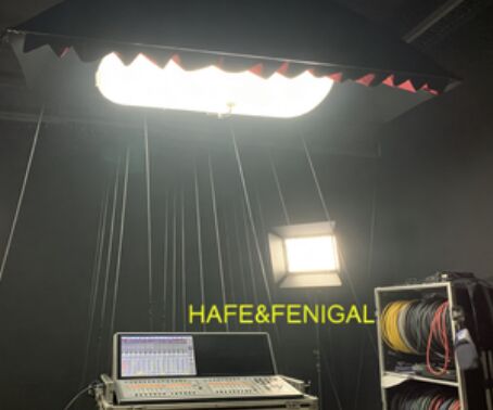 Pallone di illuminazione a tungsteno per tubi ¥ 20kW Ø3.2m × 8m per riempimento lineare morbido nel cinema e nella televisione